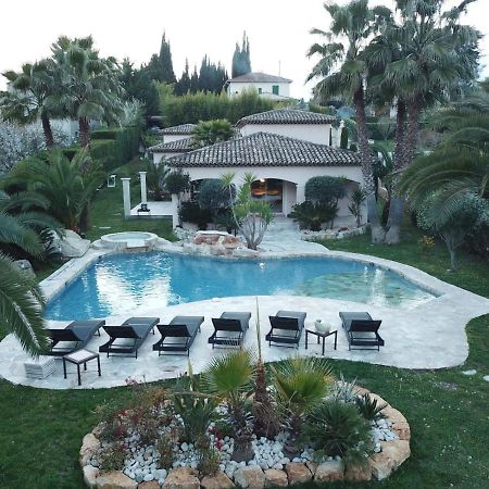 Luxueuse villa piscine et jacuzzi Saint-Paul-de-Vence Esterno foto