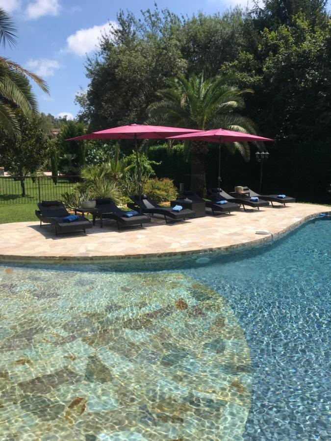 Luxueuse villa piscine et jacuzzi Saint-Paul-de-Vence Esterno foto